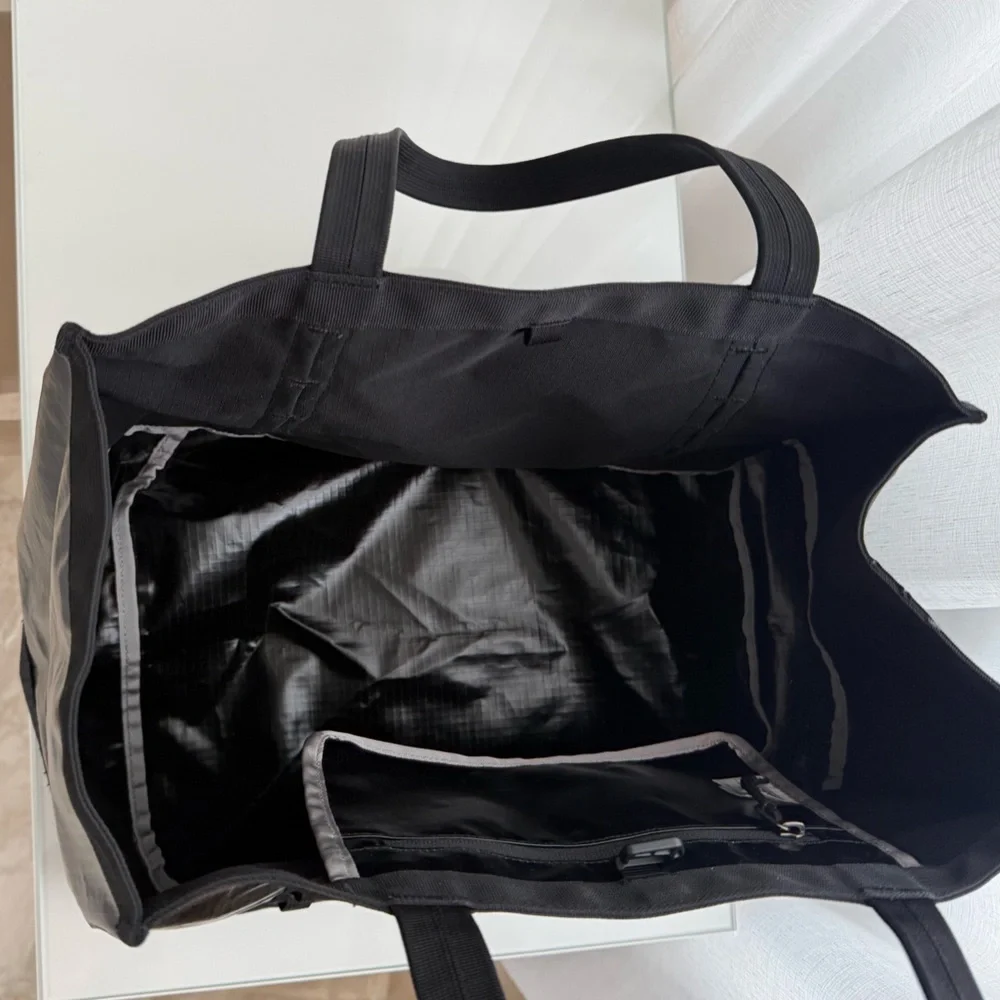 Patagonia Black Hole Tote 25L - Picture 7 of 9